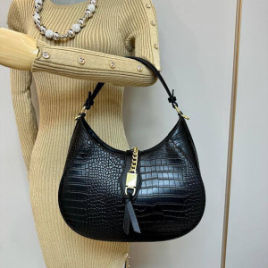 Black Classic Fashion Handbag