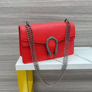 Red Chain Hand Fashion Handbag